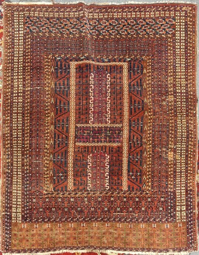 Lot 6 - An Ersari Turkmen Ensi rug early 20th century...