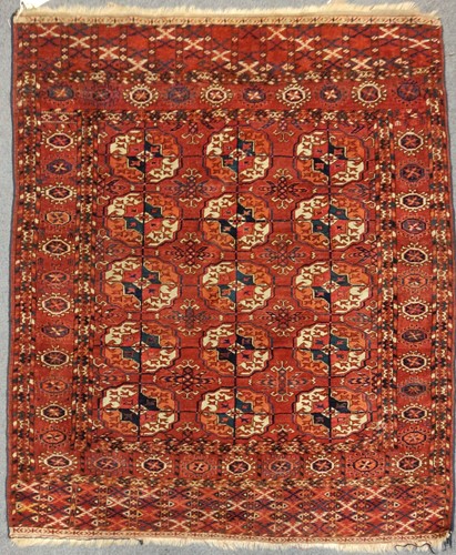 Lot 11 - An early 20th century Tekke Ensi 142 x 116cm