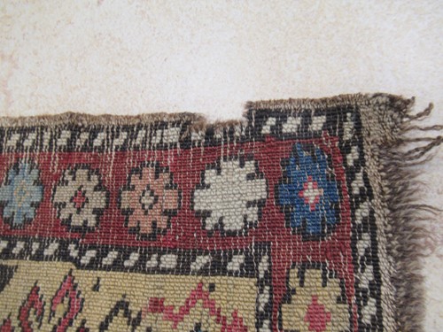 Lot 19 - A late 19th century shirvan rug 132 x 107cm