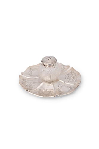 Lot 494 - A Victorian silver desk inkstand