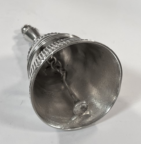 Lot 421 - A Victorian silver table bell of heavy gauge