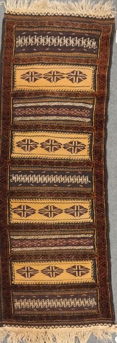 Lot 40 - A Beluchi part flat weave table runner, 192 x...