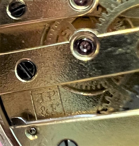 Lot 316 - J. Pourrat et Fils, Genève - A rare Swiss 18ct gold gem set lapel watch