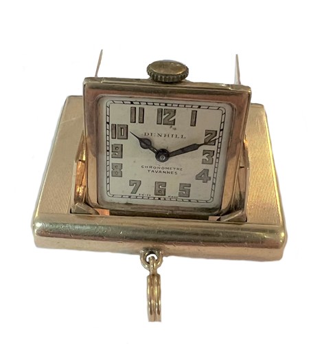 Lot 339 - Tavannes for Dunhill - A 9ct gold 'La Captive' desk watch