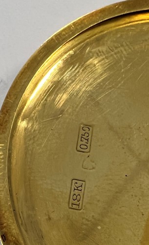 Lot 301 - Altona - A Swiss 18ct gold full hunter pocket watch