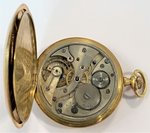 Lot 300 - Tresor, Paris - A Swiss made 18ct gold full hunter pocket watch
