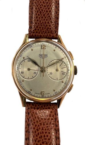 Lot 346 - Heuer - An 18ct gold 'Big Eye' chronograph wristwatch