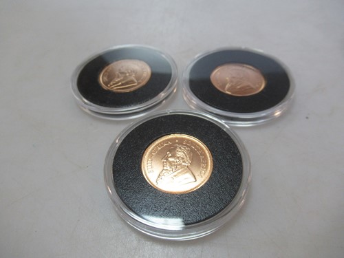 Lot 209 - Three South African 1/4oz Krugerrands (3)