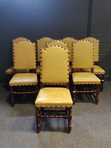 Lot 551 - A set of eight late 17th century style oak...
