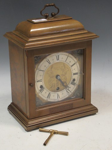 Lot 145 - A 20th century mantel clock by Garrard & Co...