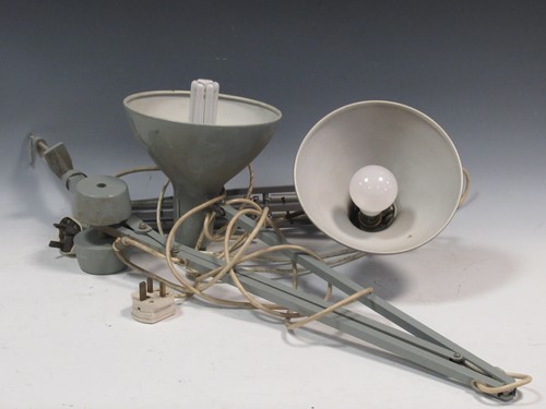 Lot 155 - A collection of lamps, including an...