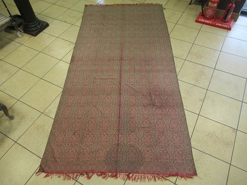 Lot 135 - A Paisley shawl. 358 x 164cm