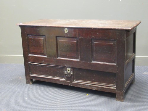 Lot 490 - An 18th century oak mule chest, 75 x 132 x 53cm
