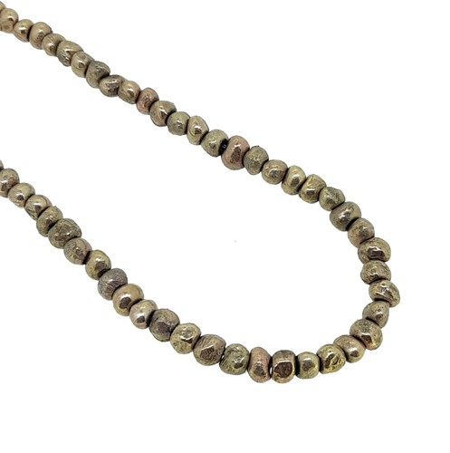 Lot 171 - A modern 9ct gold fancy necklace