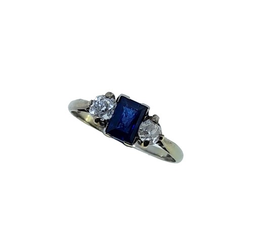 Lot 214 - An early 20th century sapphire and diamond three stone ring