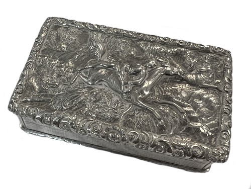 Lot 370 - A William IV silver snuffbox, mark of Joseph Willmore