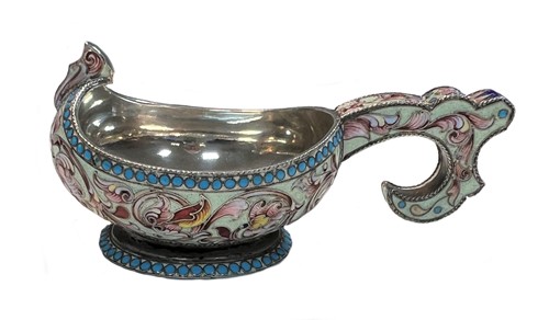 Lot 425 - An early 20th century Russian metalwares silver and enamel Kovsh