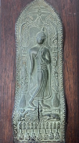 Lot 123 - Thai Buddhist bronze votive plaque in...