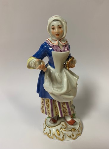 Lot 6 - Meissen figurine of a lady, early 20th century,...