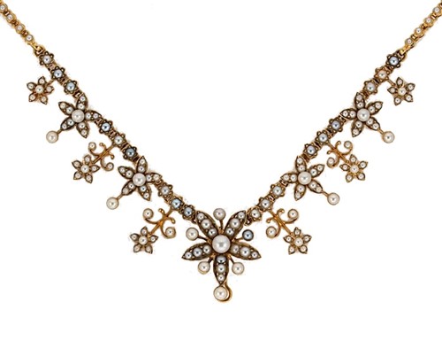 Lot 144 - An Edwardian split pearl necklace