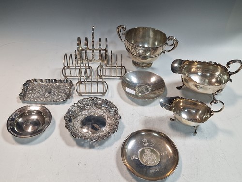 Lot 205 - A collection of silverware including...