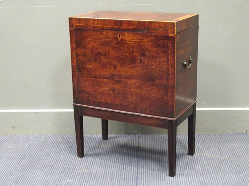 Lot 423 - An early 19th century mahogany and box wood...