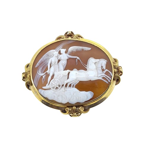 Lot 26 - A Victorian cameo brooch
