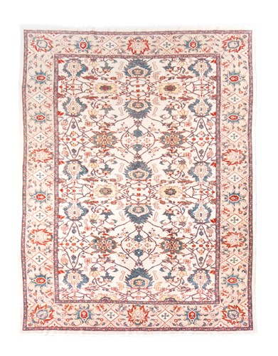 Lot 376 - A Ziegler carpet, 20th century