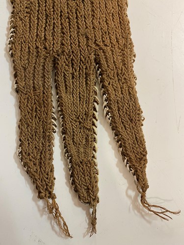 Lot 136 - A Papua New Guinea, Abelam, Karaut, pectoral ornament