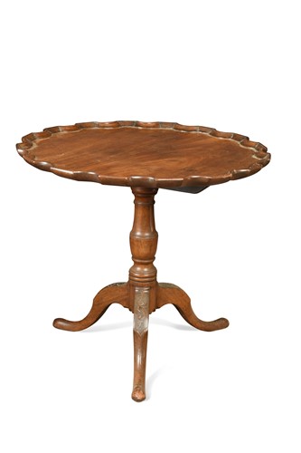 Lot 472 - A mahogany piecrust tripod table, 19th century