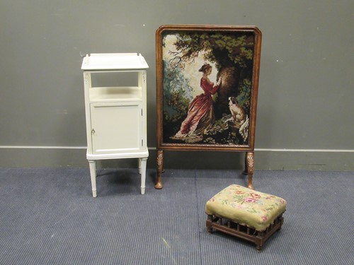 Lot 483 - A walnut frame tapestry fire screen, early...