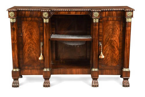 Lot 389 - A William IV style mahogany side cabinet