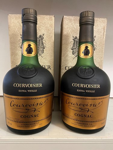 Lot 1218 - Courvoisier Extra Vieille cognac, 70cl, 40%, 2...