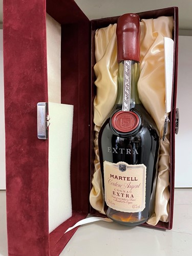 Lot 1225 - Martell Extra Cordon Argent cognac, 70cl, 43%,...