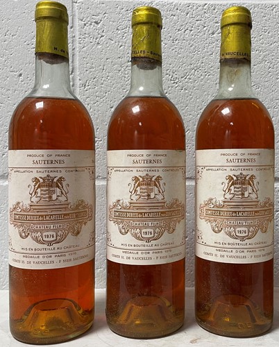 Lot 1136 - Chateau Filhot, Sauternes 2eme Cru 1976, 3...