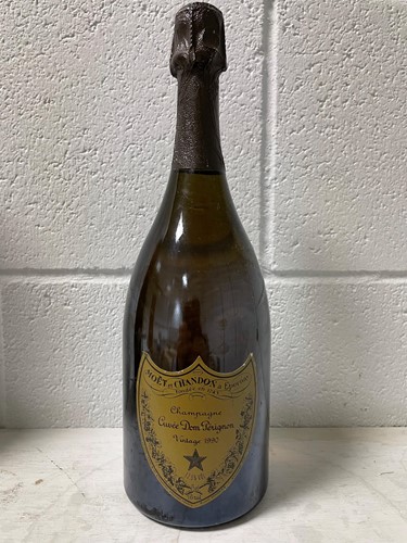 Lot 1140 - Champagne Cuvee Dom Perignon 1990, 1 bottle