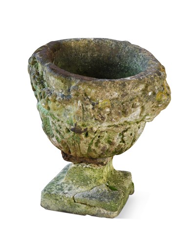 Lot 594 - A limestone garden urn, possibly 18th century