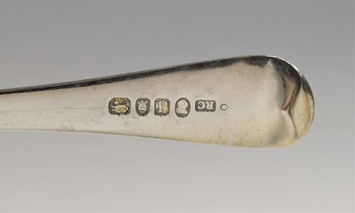 Lot 493 - 28 pieces of George III 18th century silver flatware