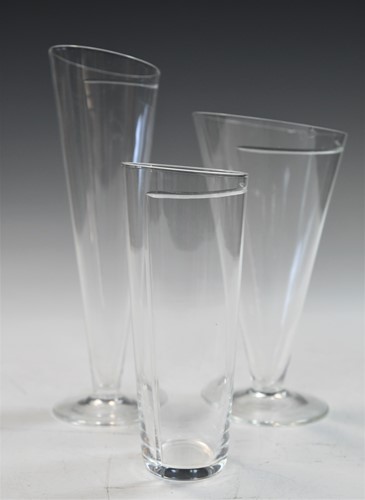 Lot 9 - A set of 16 Carlo Moretti Cartoccio drinking glasses