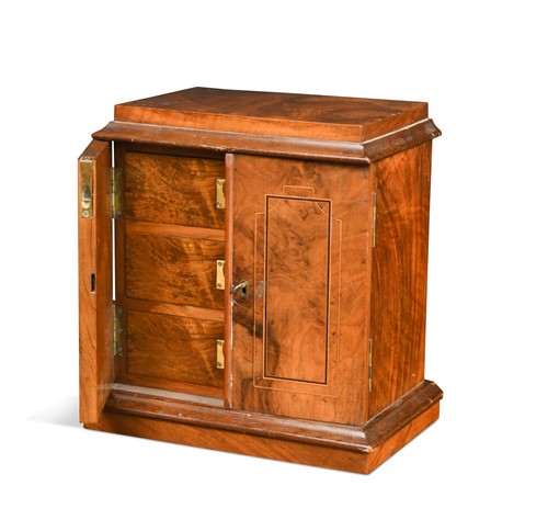 Lot 547 - A miniature Victorian walnut chest