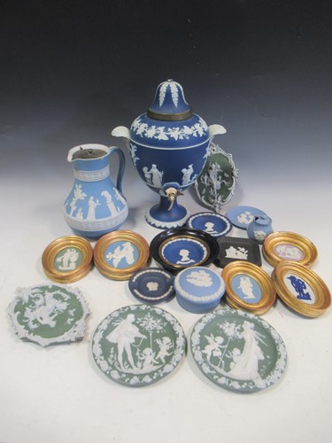 Lot 45 - A collection of Wedgwood jasperware plaques;...
