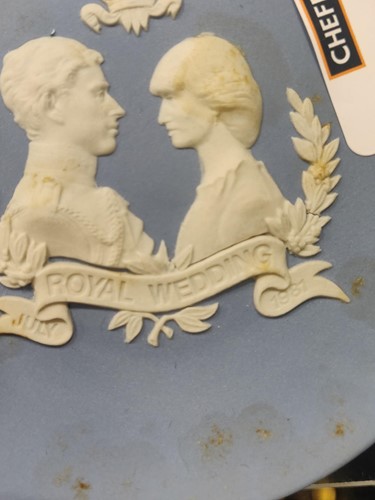Lot 45 - A collection of Wedgwood jasperware plaques;...