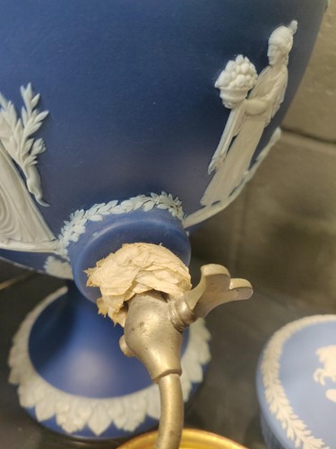 Lot 45 - A collection of Wedgwood jasperware plaques;...