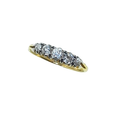 Lot 226 - A five stone diamond ring