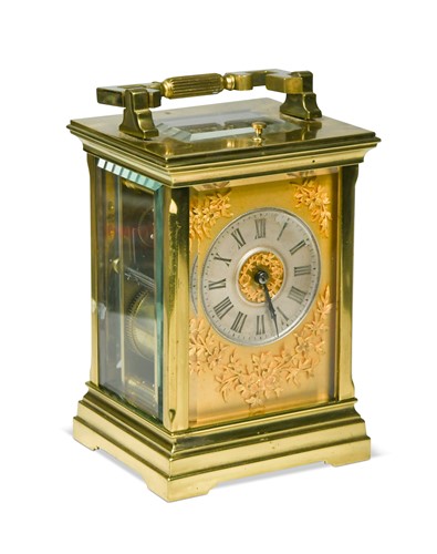 Lot 470 - A French lacquered brass repeating carriage clock, early 20th century