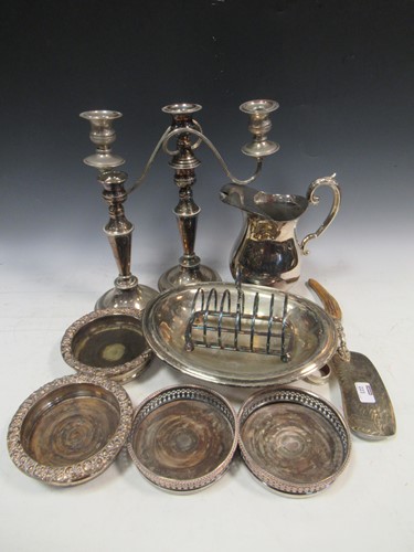 Lot 223 - A large quantity of silver plated items ,...