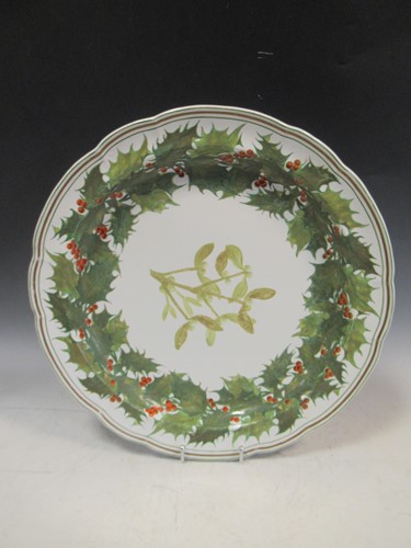 Lot 21 - Christmas themed plate by Copeland, 41cm diameter