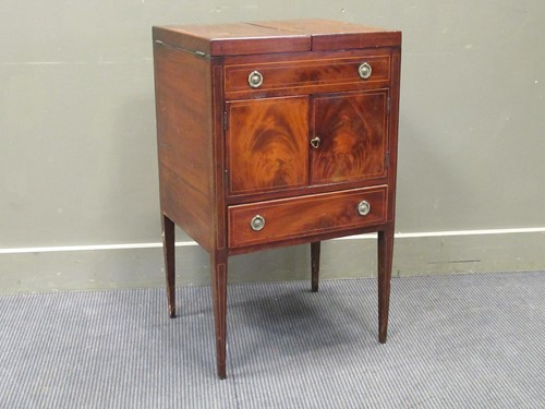 Lot 445 - A late George III mahogany washstand, 84.5 x...