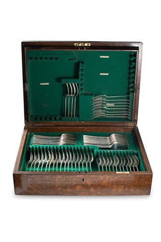 Lot 620 - A canteen containing a 59-piece set of George V silver flatware with 1 addition