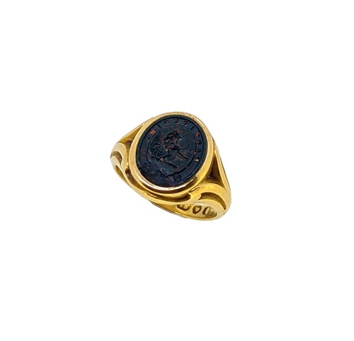 Lot 27 - A Victorian 18ct gold bloodstone signet ring